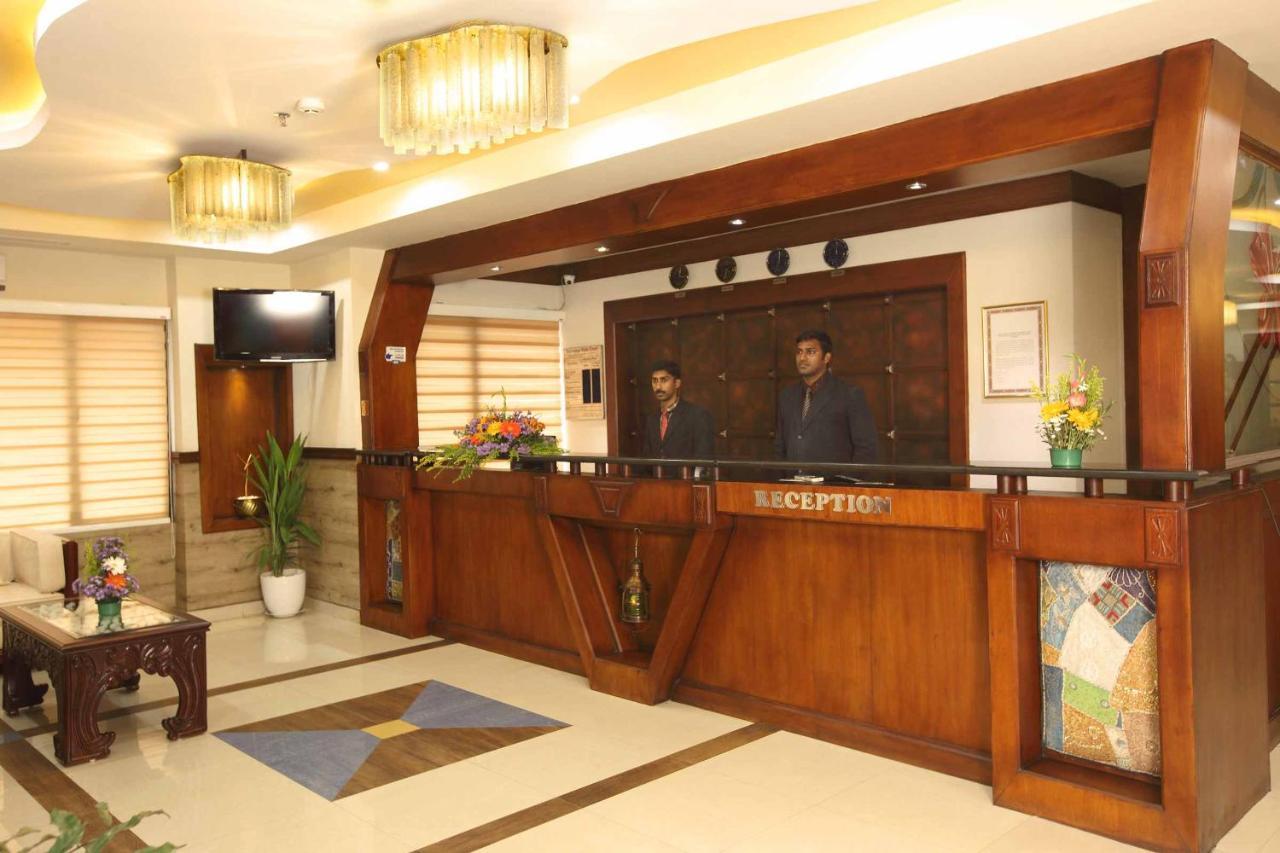 Ambalakkara Regency Hotel Kottārakara Eksteriør billede